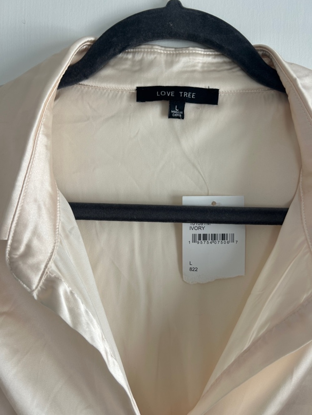 Love Tree Cream Ruched Button-Down Shirt - Picture 2 of 4